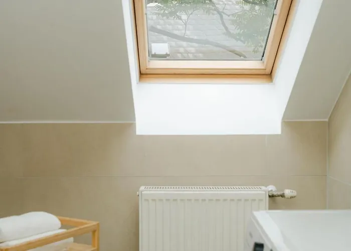 Modern 3br Perfect For 4-6 Metro Close To Naschmarkt *